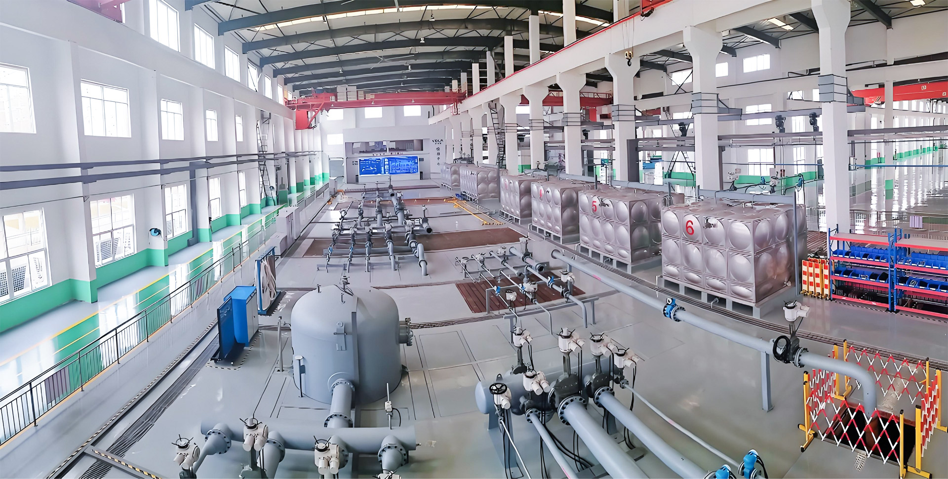 興建國標(biāo)一級試驗(yàn)臺